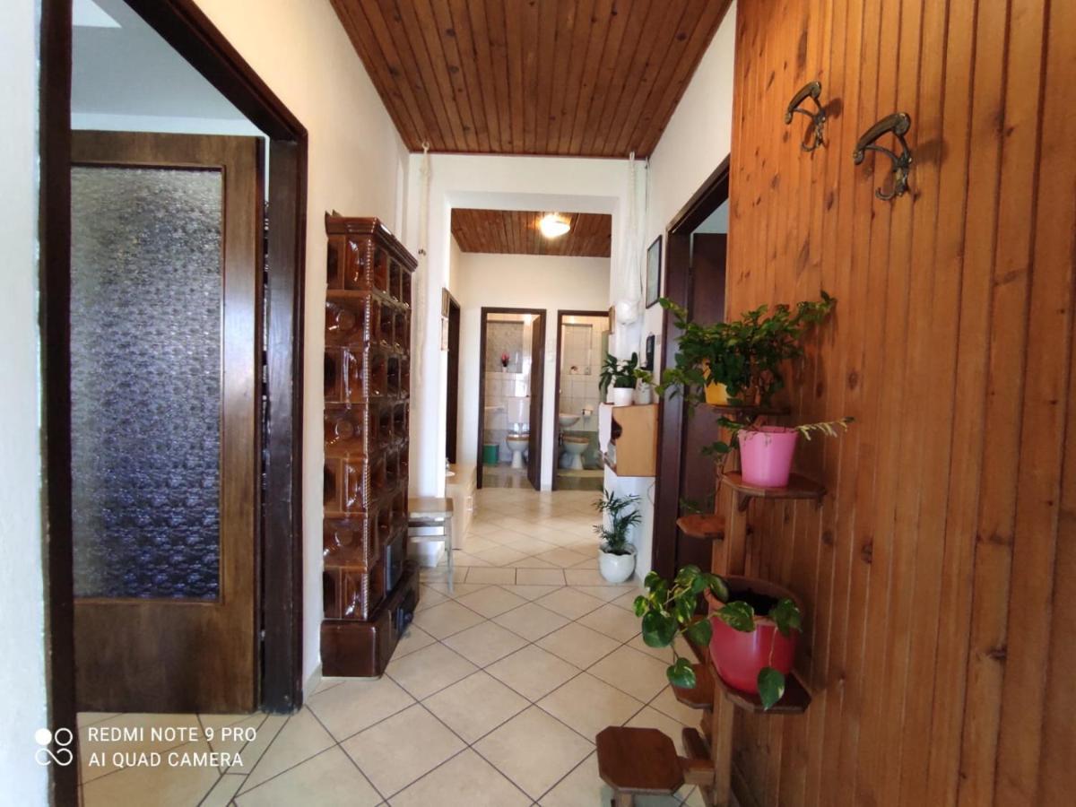 Apartments Marica Крк Екстер'єр фото